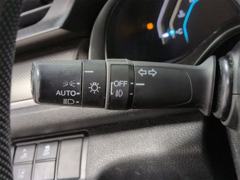 Used 2019 Honda Civic EX image 29