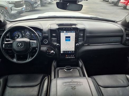 Used 2022 RAM 1500 Limited AWD/4WD image 3