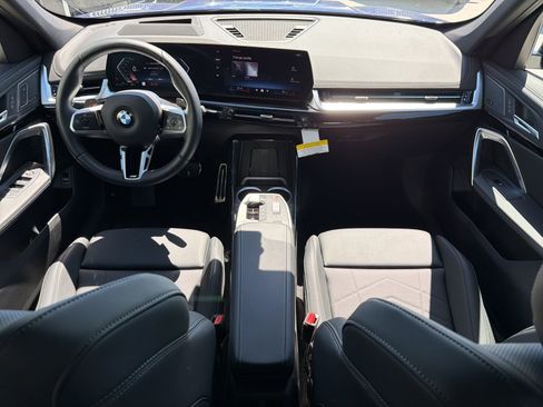 Used 2026 BMW X1 xDrive28i w/ Technology Package image 6