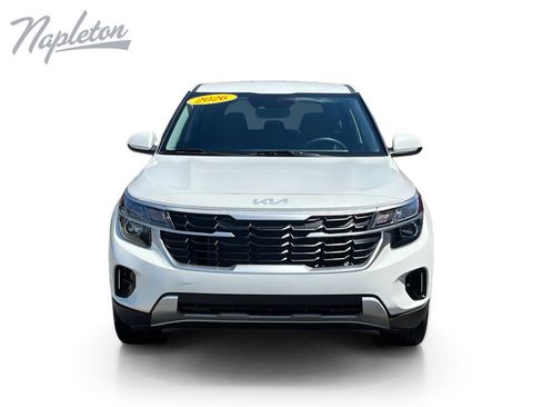Used 2026 Kia Seltos LX FWD image 9