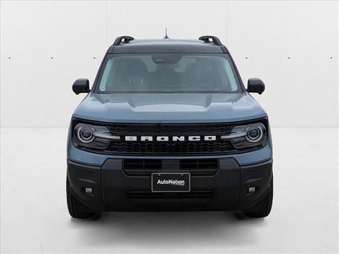 New 2025 Ford Bronco Sport Outer Banks w/ Outer Banks Tech Package+ AWD/4WD image 2
