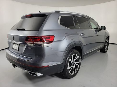 Used 2021 Volkswagen Atlas SEL Premium image 4