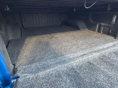 Used 2021 Jeep Gladiator Sport image 27