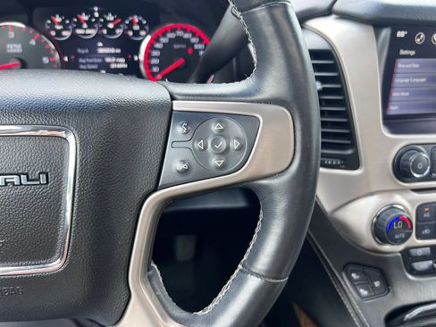 Used 2016 GMC Yukon XL Denali w/ Open Road Package AWD/4WD image 50