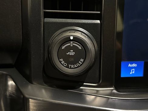 New 2026 Ford F350 Lariat w/ Black Appearance Package image 32