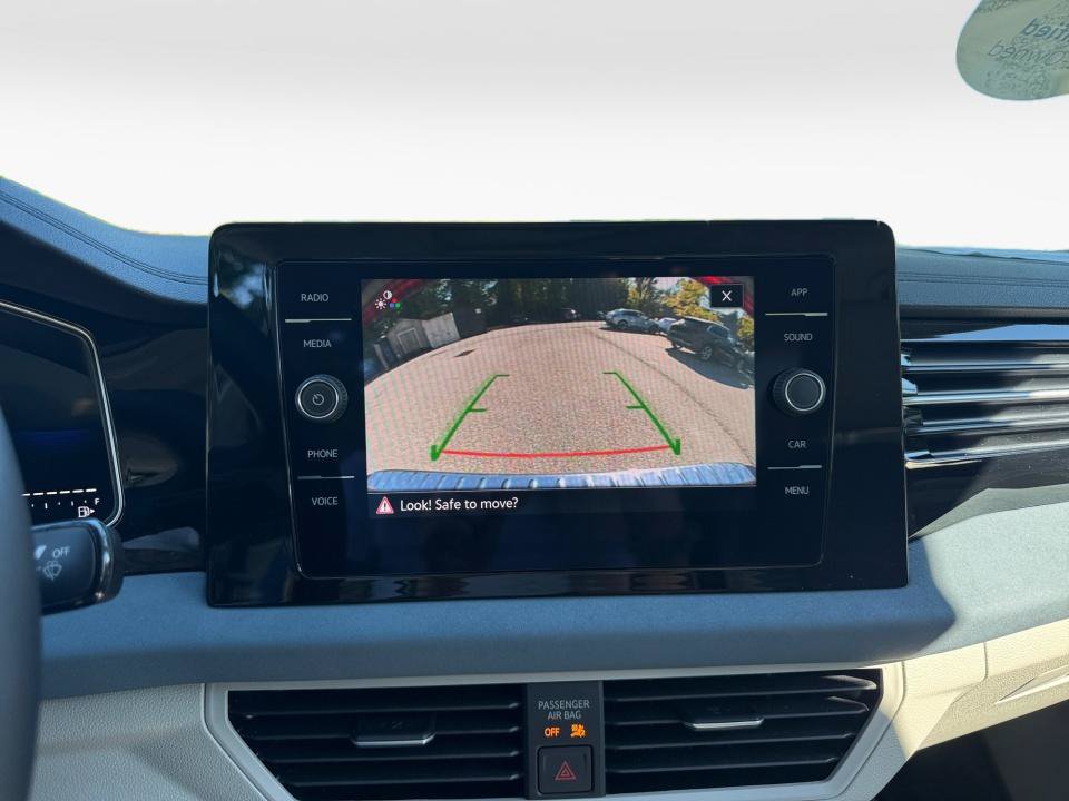 Certified 2026 Volkswagen Jetta SE FWD image 19