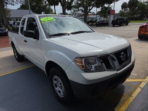 Used 2019 Nissan Frontier S RWD image 1