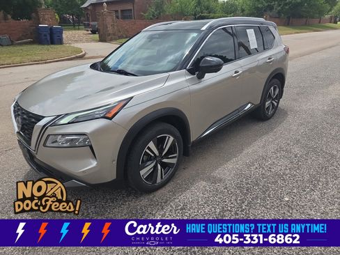 Used 2023 Nissan Rogue SL w/ SL Premium Package FWD image 5