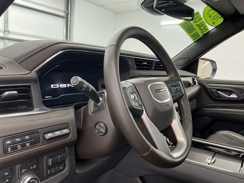 Used 2023 GMC Yukon Denali w/ Max Trailering Package image 18