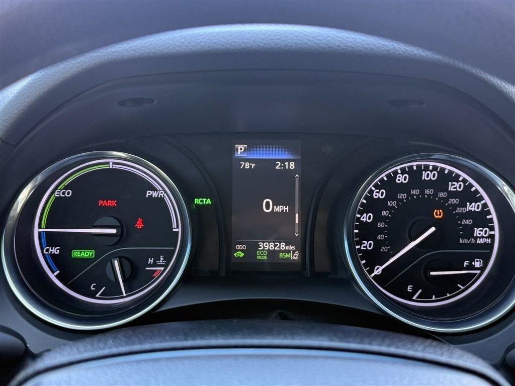 Used 2020 Toyota Camry LE w/ Fleet Convenience Package FWD image 25