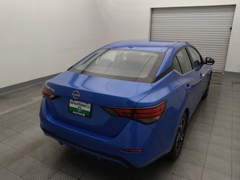 Used 2025 Nissan Sentra SV FWD image 7