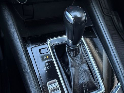 Used 2020 MAZDA CX-5 Touring image 24