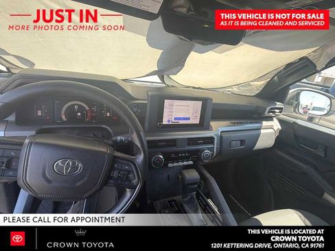 Used 2025 Toyota Tacoma SR5 RWD image 7
