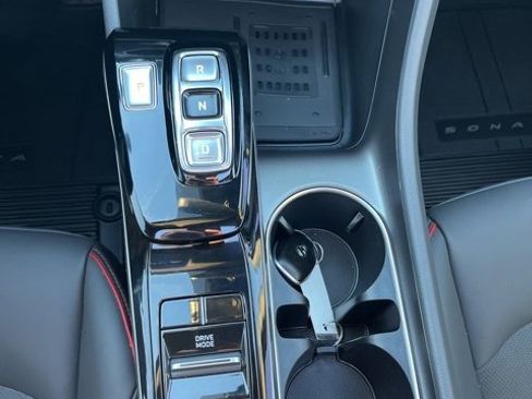 Used 2023 Hyundai Sonata SEL Plus image 14