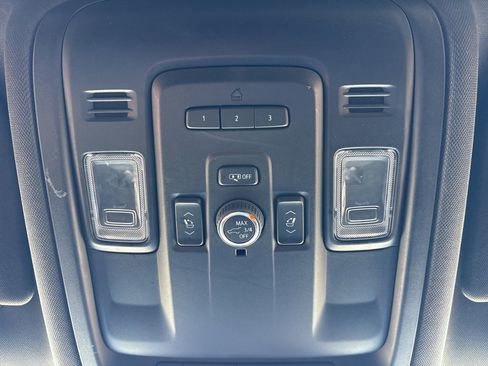 Used 2022 Chevrolet Tahoe RST w/ Luxury Package image 23