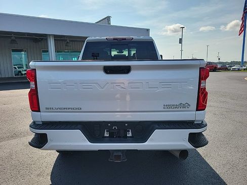 Used 2021 Chevrolet Silverado 2500 High Country w/ Z71 Off-Road Package AWD/4WD image 6