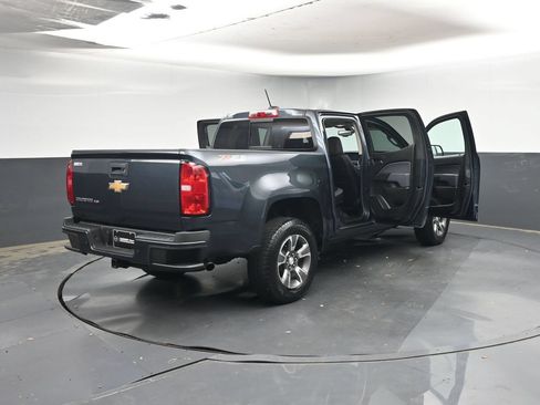 Used 2019 Chevrolet Colorado Z71 AWD/4WD image 43