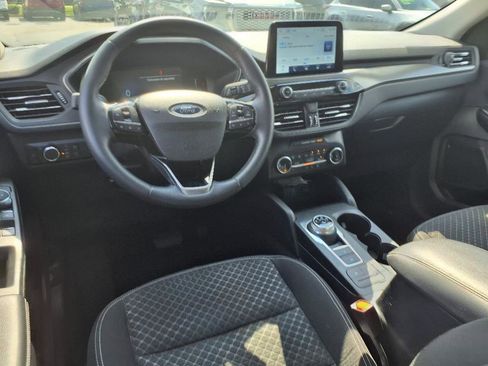 Used 2023 Ford Escape Active image 11
