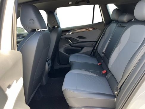 New 2026 Volkswagen Tiguan SE R-Line AWD/4WD image 7