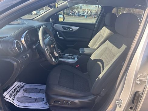 Used 2021 Chevrolet Blazer LT image 23