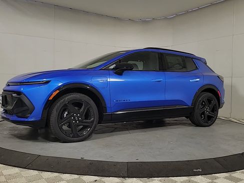 New 2025 Chevrolet Equinox EV RS image 5