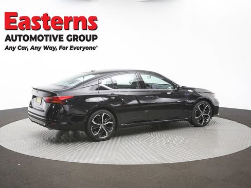 Used 2025 Nissan Altima 2.5 SR FWD image 38
