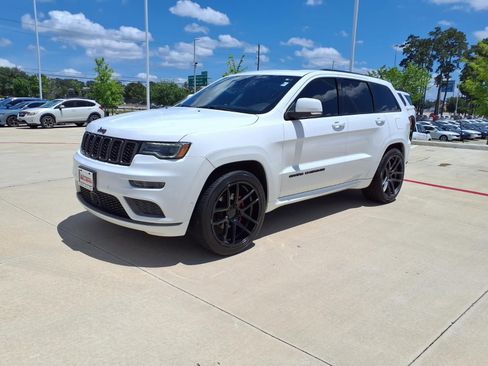 Used 2020 Jeep Grand Cherokee High Altitude RWD image 8