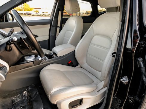 Used 2019 Jaguar E-PACE S image 34