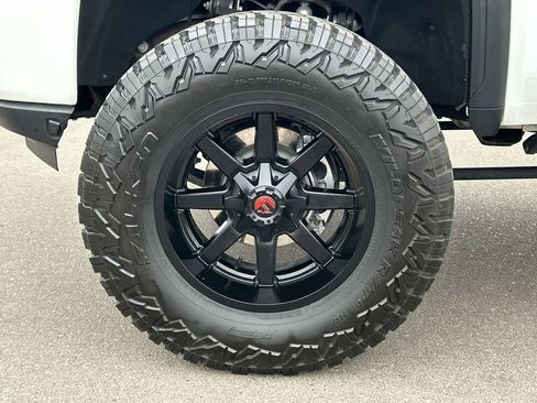 Used 2021 GMC Sierra 2500 AT4 w/ AT4 Premium Plus Package AWD/4WD image 33