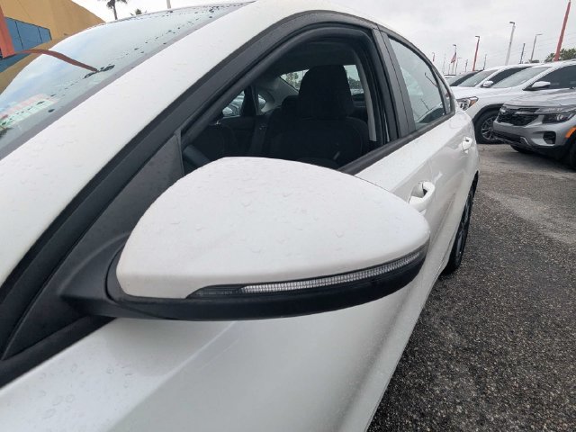 Certified 2023 Kia Forte LXS w/ LXS Technology Package FWD image 12
