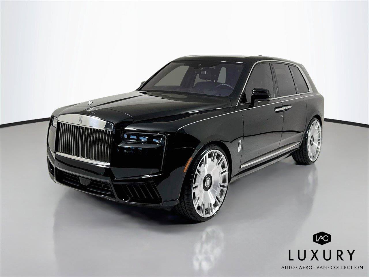 Used 2025 Rolls-Royce Cullinan AWD/4WD image 8