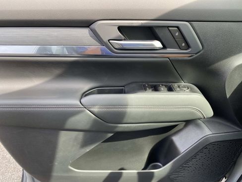 Used 2026 GMC Terrain Elevation image 15