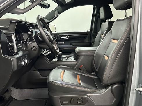 Used 2024 GMC Sierra 1500 AT4 w/ Technology Package image 13