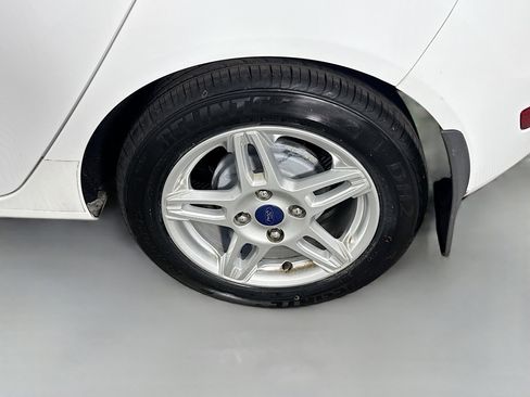 Used 2018 Ford Fiesta SE image 36