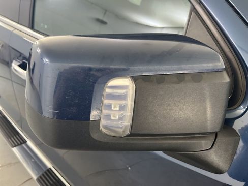 Used 2022 Chevrolet Silverado 1500 High Country image 53