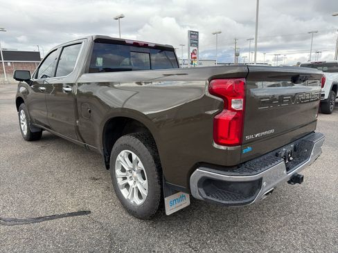 Used 2023 Chevrolet Silverado 1500 LTZ w/ Technology Package AWD/4WD image 2
