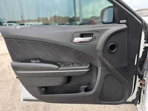 Used 2016 Dodge Charger SXT RWD image 20