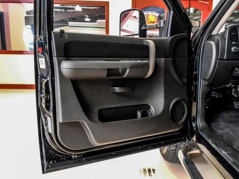 Used 2008 Chevrolet Silverado 2500 LT w/ 1LT Convenience Package image 35