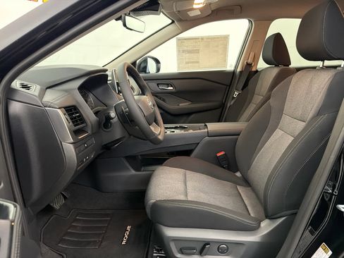 New 2026 Nissan Rogue SV w/ Cold Weather Package FWD image 14