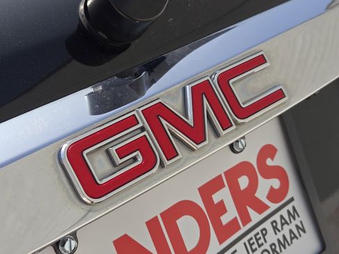 Used 2014 GMC Acadia Denali AWD/4WD image 11