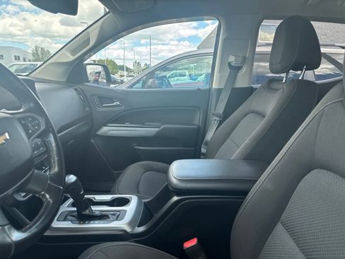 Used 2017 Chevrolet Colorado LT w/ LT Convenience Package AWD/4WD image 31