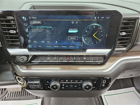 Used 2022 Chevrolet Silverado 1500 LT image 22