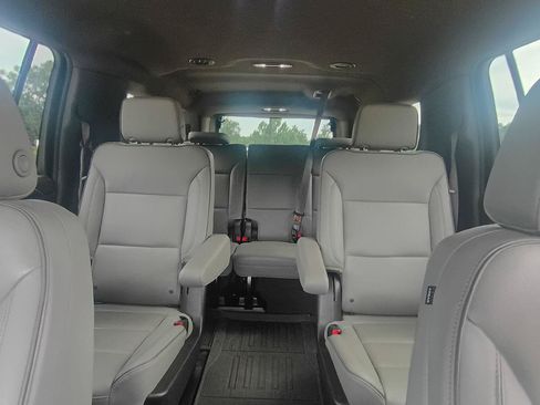 Used 2023 GMC Yukon XL SLT w/ LPO, Floor Liner Package RWD image 14