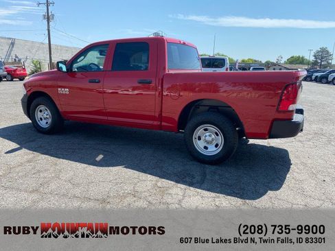 Used 2016 RAM 1500 Tradesman w/ Popular Equipment Group AWD/4WD image 4