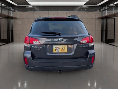 Used 2012 Subaru Outback 2.5i Limited w/ Moonroof Pkg AWD/4WD image 16