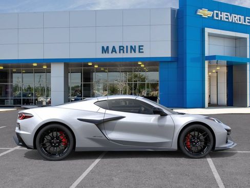 New 2027 Chevrolet Corvette Z06 RWD image 5