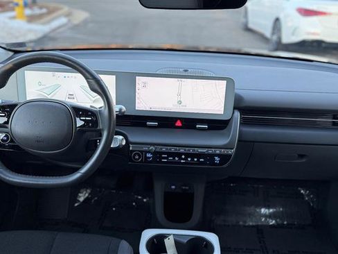 Used 2024 Hyundai Ioniq 5 SEL image 25