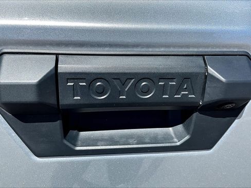 Used 2026 Toyota Tacoma SR5 image 32