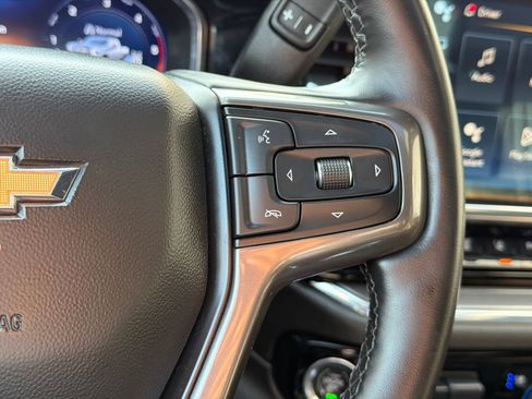 Used 2024 Chevrolet Silverado 2500 High Country w/ Technology Package AWD/4WD image 32