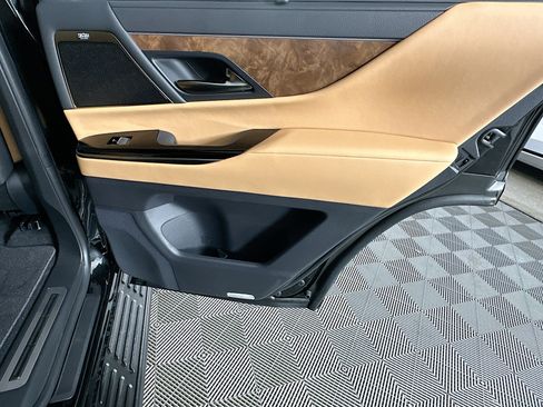 New 2026 Lexus LX 600 4WD w/ Luxury Package image 30